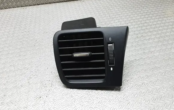Subaru Outback Dashboard side air vent grill/cover trim