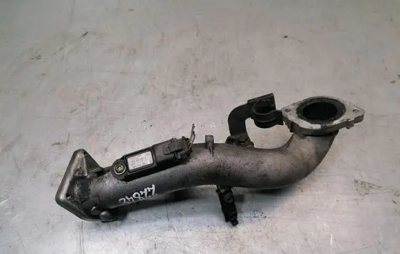 Nissan Primera EGR valve line/pipe/hose 8200266762