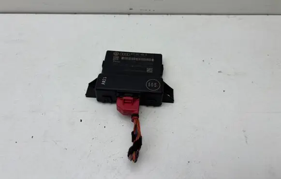 Audi Q5 SQ5 Gateway control module 8T0907468S