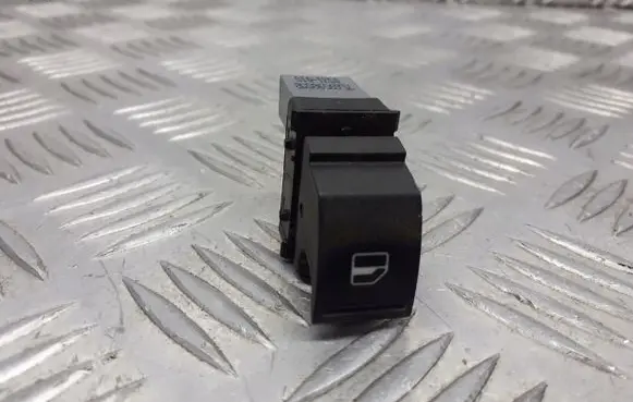 Seat Ibiza IV (6J,6P) Electric window control switch 7L69598558