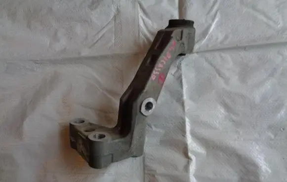 Citroen C4 II Picasso Other front suspension part 