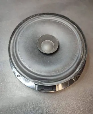 Volkswagen Crafter Front door speaker 7C0035710