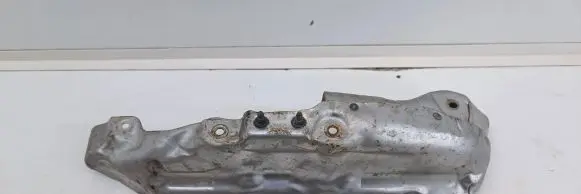 Ford Kuga II Heat shield in engine bay 9805447380