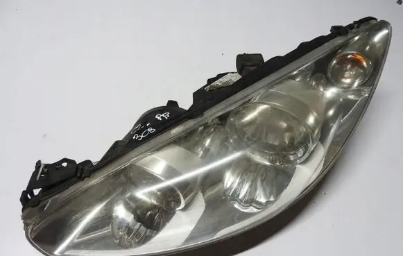 Peugeot 308 Headlight/headlamp 9674040080