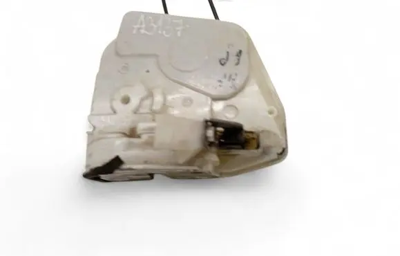 Mazda 3 II Coupe door lock (next to the handle) A0412