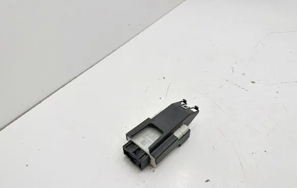 BMW 5 G30 G31 G38 Steering rack control module 6885215 14972610 M835004250917