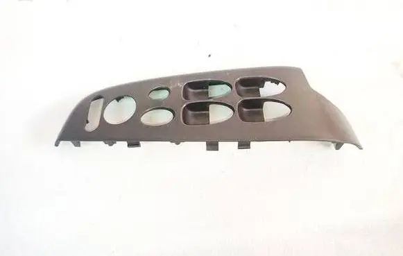 Honda Civic Front door window switch trim snb6g0