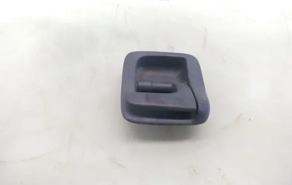 Volvo XC90 Engine bonnet (hood) release handle