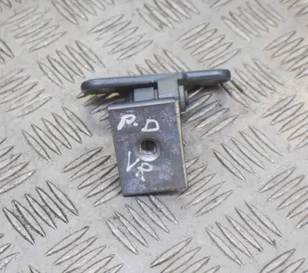 BMW 5 F10 F11 Front door upper hinge 7185618