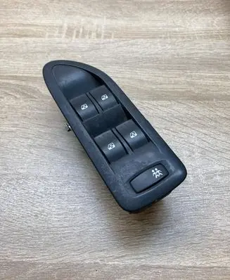 Renault Laguna I Electric window control switch 26515