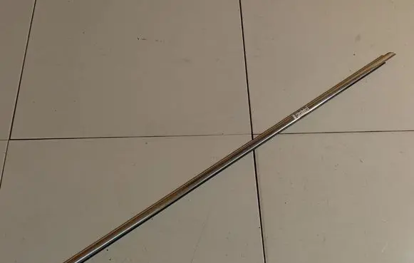 Opel Insignia A Front door glass trim molding 22834389