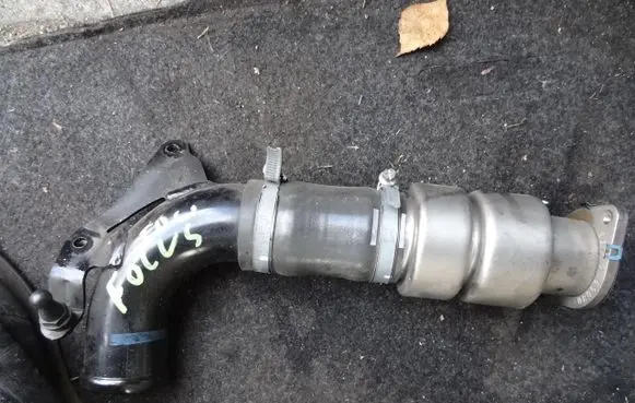 Ford Focus Intercooler hose/pipe