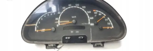 Mercedes-Benz Sprinter W901 W902 W903 W904 Speedometer (instrument cluster) A0004466921