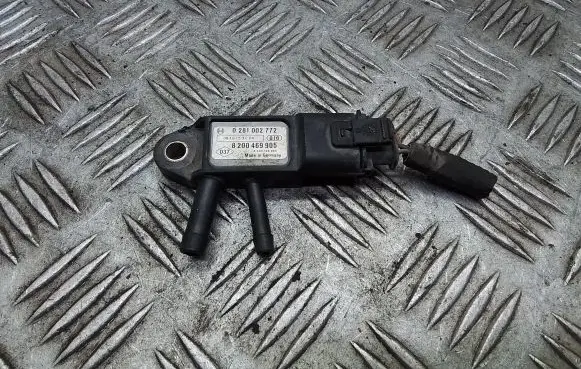 Nissan Qashqai+2 Exhaust gas pressure sensor 8200469905 0281002772