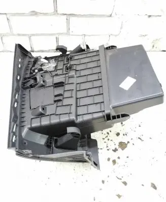 Renault Megane III Glove box 681080020R