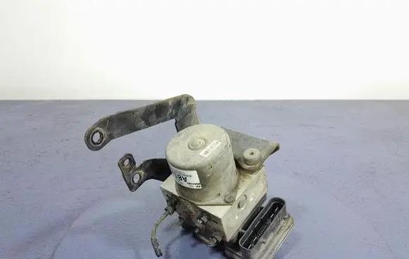 Hyundai i10 ABS Pump 58910-0X500