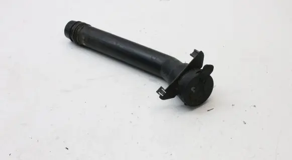 Opel Astra K Window washer liquid tank fill tube 39033409