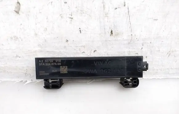 Volkswagen ID.3 Keyless system antenna 5WA962132 5FA22407500