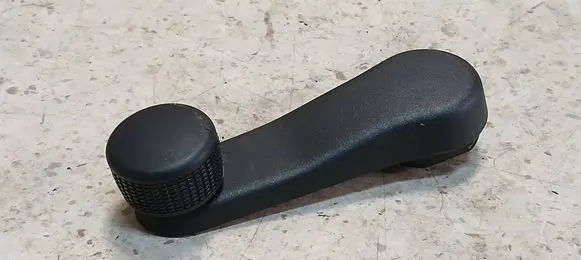 Skoda Octavia Mk2 (1Z) Rear door window winding handle 1H0837581D