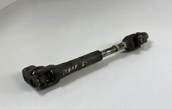 Toyota Verso Steering column universal joint