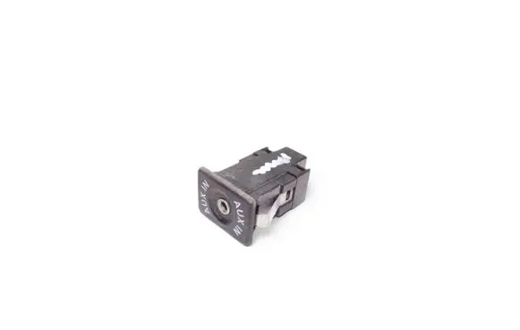 Volkswagen Caddy AUX in-socket connector 