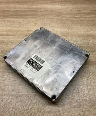 Toyota Prius (XW20) Engine control unit/module ECU 8966147170 2751009522