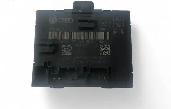Audi A5 8T 8F Door control unit/module 8T0959795N