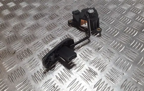 Nissan Note (E11) Accelerator throttle pedal 3509A00295