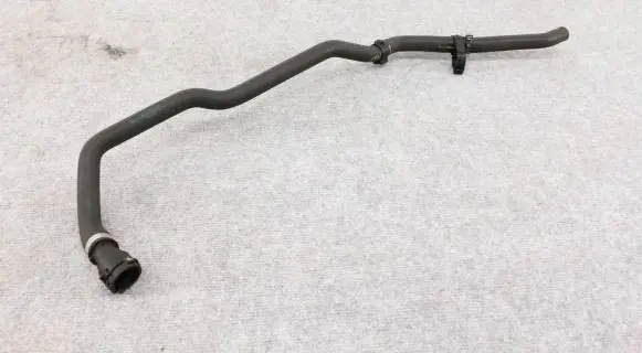 BMW 4 F36 Gran coupe Engine coolant pipe/hose 9208169