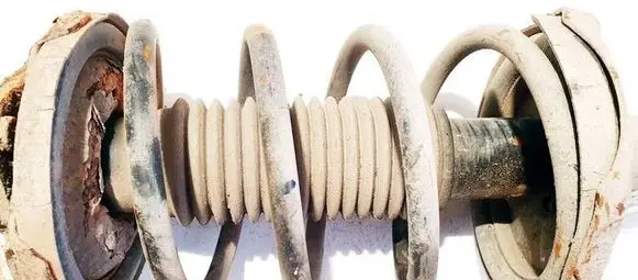 Mazda Premacy Front coil spring 