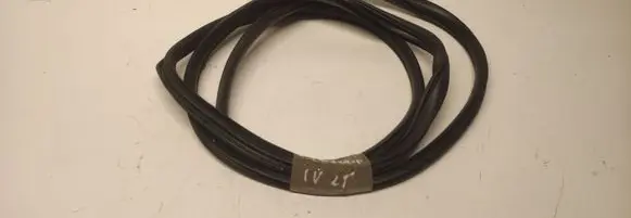 KIA Sportage Front door rubber seal