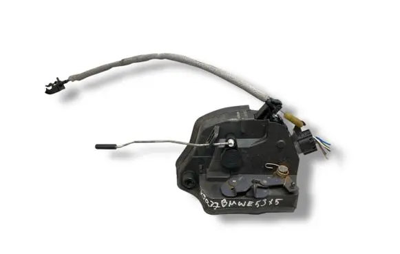 BMW X5 E53 Front door lock 8402538