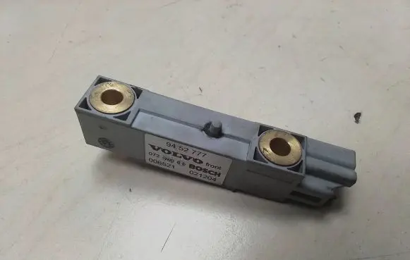Volvo S80 Airbag deployment crash/impact sensor 9452777 021204 006521