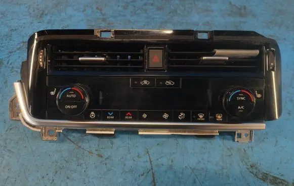 Nissan X-Trail T33 Air conditioning/heating control unit 275006RR7A