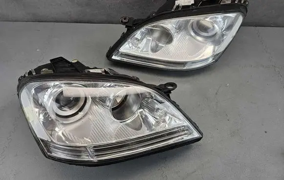 Mercedes-Benz ML W164 Headlights/headlamps set 103419012320