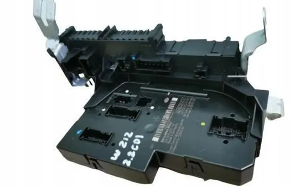 Mercedes-Benz E W212 Comfort/convenience module 2129004901