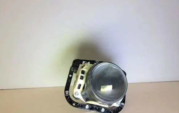 Volvo S60 Headlight part 89207071 89038337 89211751