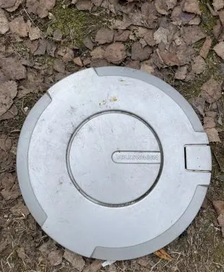 Volkswagen PASSAT B3 Original wheel cap 191601147