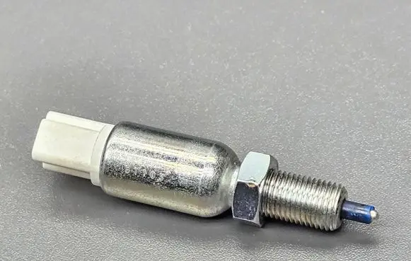Honda CR-V Clutch pedal sensor 