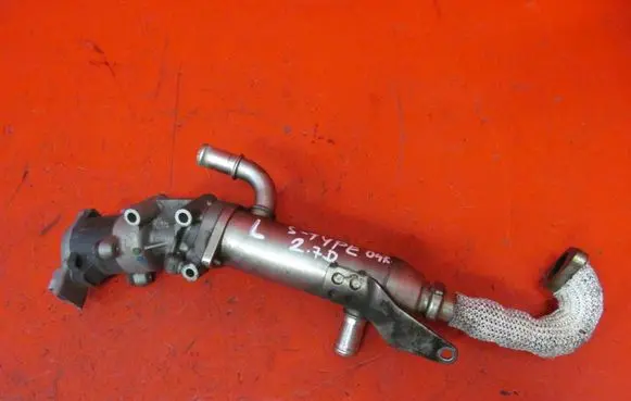 Jaguar S-Type EGR valve 4R8Q9Y493AG 4R8Q90475A