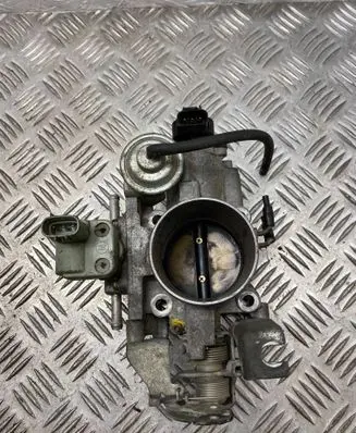 Toyota Land Cruiser (HDJ90) Throttle valve 622208B04