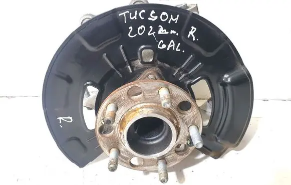 Hyundai Tucson TL Rear wheel hub 52716N7100