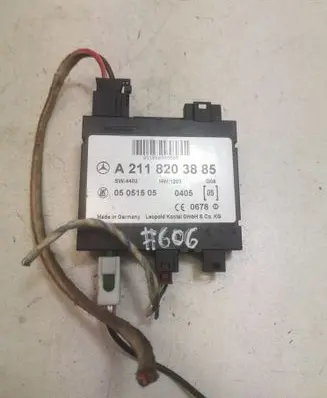 Mercedes-Benz CLS C219 Other control units/modules A2118203885