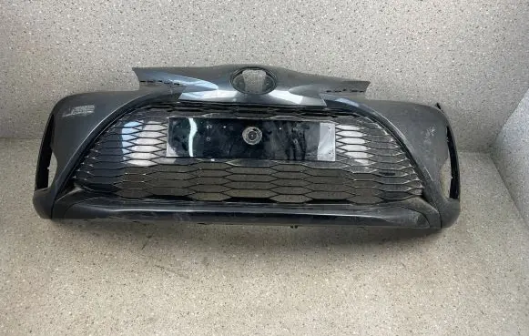 Toyota Yaris Front bumper 521190DA40 531020D140 531120D840