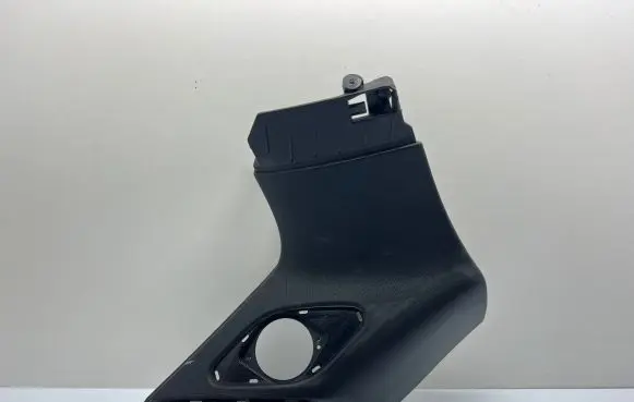 (C) pillar trim