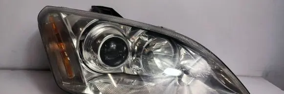 Ford Focus C-MAX Headlight/headlamp 3M5113005EH