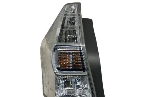 Toyota Prius+ (ZVW40) Rear/tail lights