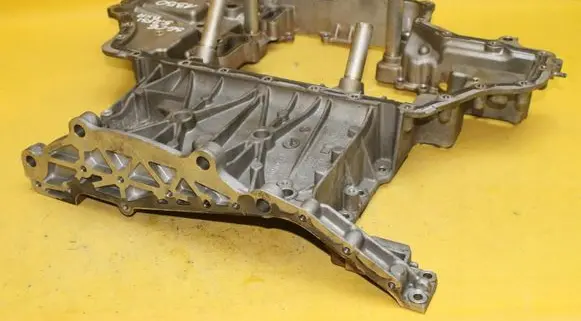 Audi A6 S6 C6 4F Oil sump