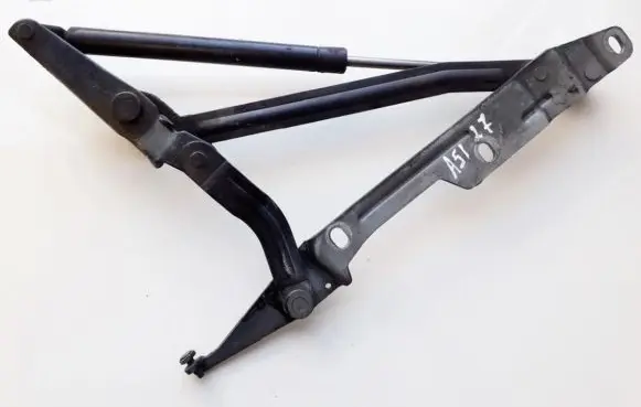 Audi 100 S4 C4 Tailgate/trunk/boot hinge 4a5827552