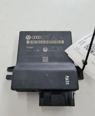 Audi Q7 4L Gateway control module 4L0907468B 4L0910468A